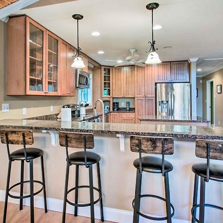 Readfield Retreat With Lake Maranacook Views! Exterior foto