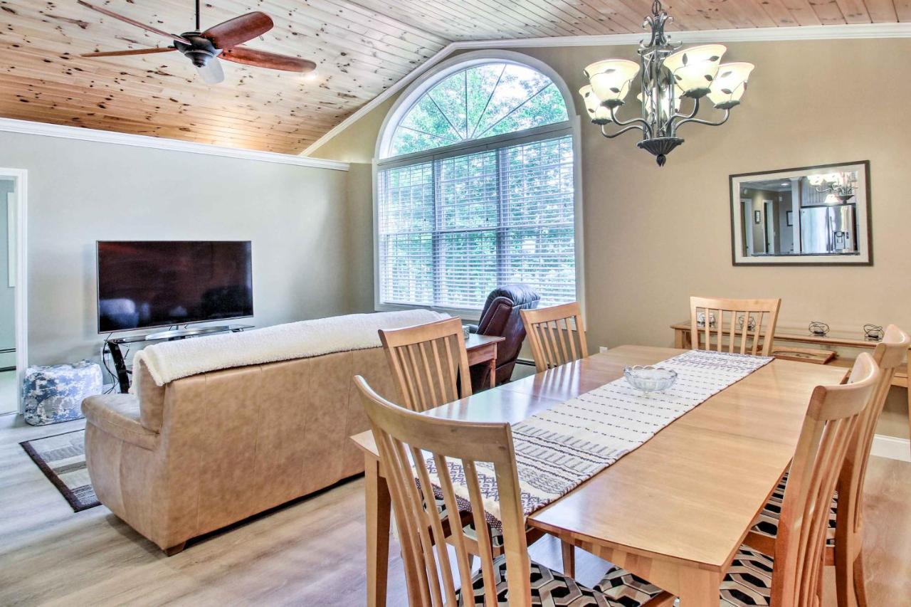 Readfield Retreat With Lake Maranacook Views! Exterior foto